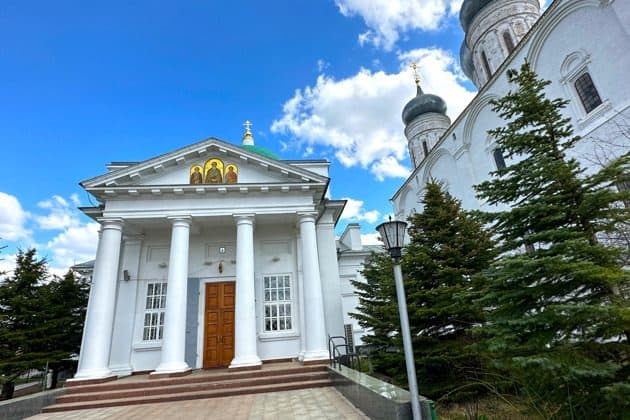 Автобусный тур в Макарьевский монастырь и Сергиевскую слободу