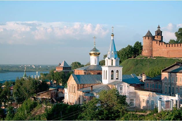 Обзорная пешеходная экскурсия по городу "Влюбиться в Нижний"